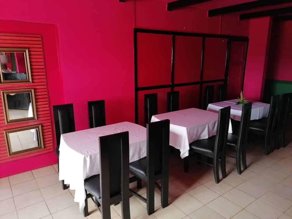 Hotel La Couronne Rw Yaoundé Eksteriør bilde
